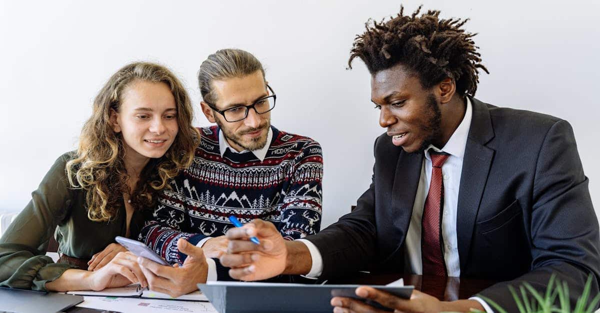 Freelances : Stratégies efficaces pour optimiser la gestion de votre clientèle 3 découvrez les meilleures pratiques de gestion de la relation client pour optimiser vos interactions, fidéliser vos clients et améliorer la satisfaction. apprenez à utiliser des outils efficaces et des stratégies innovantes pour un management client réussi.