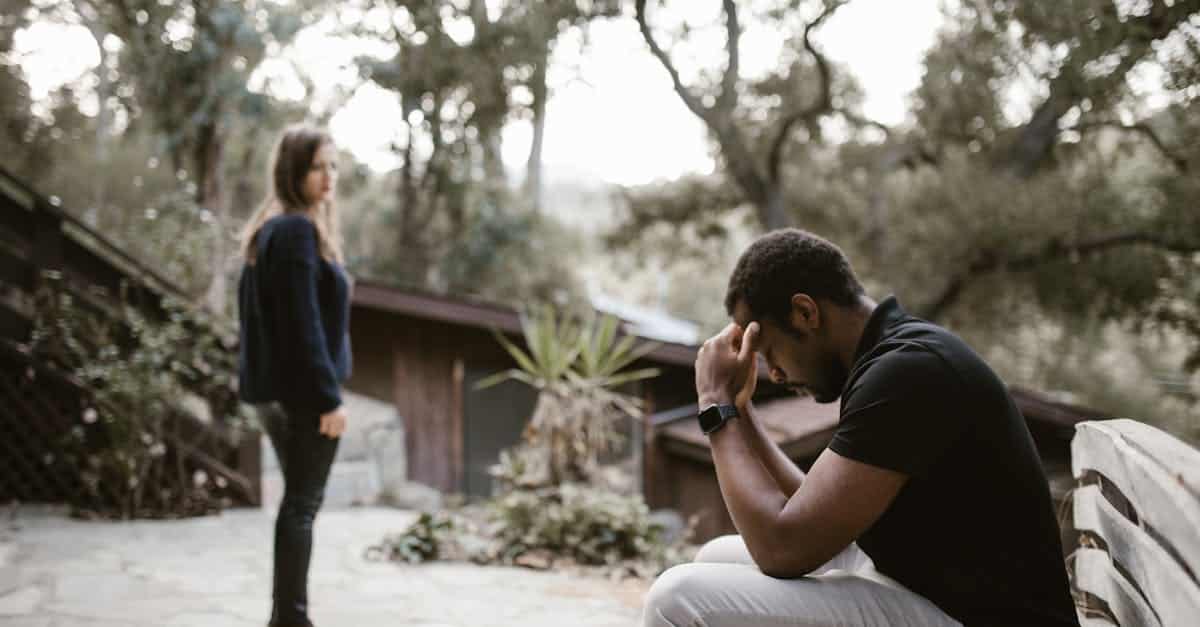Sept stratégies efficaces pour apaiser les conflits au sein de votre équipe 1 découvrez les techniques efficaces de résolution de conflits pour améliorer la communication et favoriser des relations harmonieuses. apprenez à gérer les désaccords de manière constructive et à restaurer l'harmonie dans vos interactions personnelles et professionnelles.