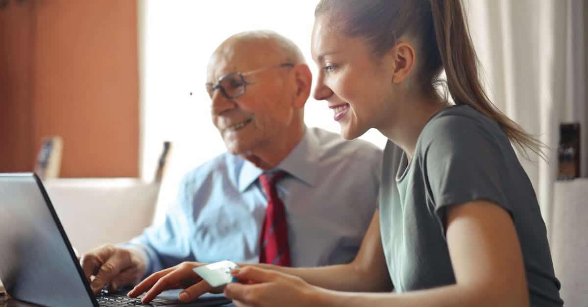 découvrez notre service client réactif et à l'écoute, prêt à répondre à toutes vos questions et à vous offrir une assistance de qualité pour une expérience client optimale.