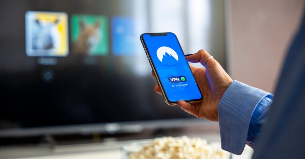 Cinq astuces incontournables pour réussir votre direct sur Facebook 2 découvrez l'univers captivant des facebook live : des événements en direct, des interactions authentiques et des expériences immersives. rejoignez-nous pour partager des moments uniques en temps réel sur les réseaux sociaux.