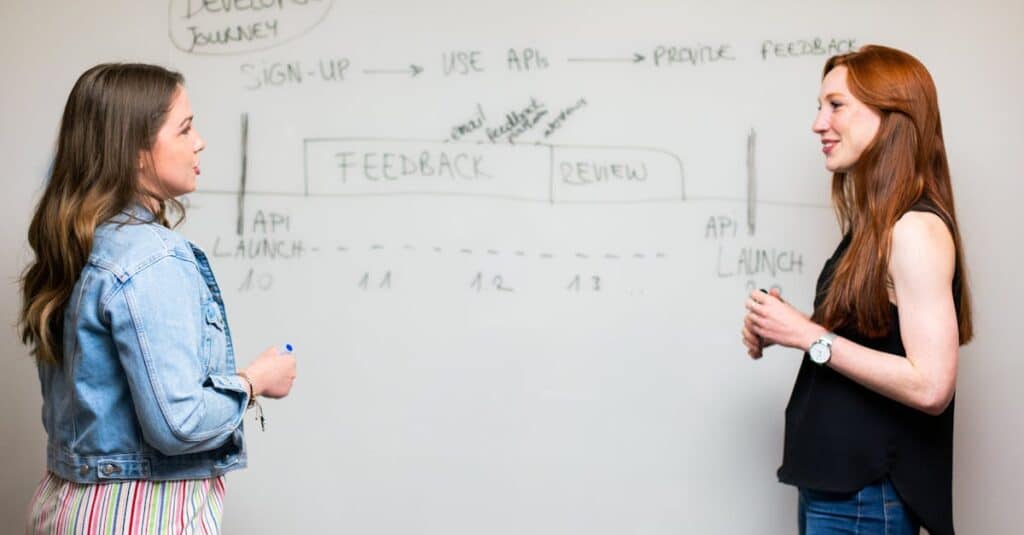 Top 3 Plateformes pour Collecter et Structurer les Retours sur vos Œuvres 4 découvrez les meilleures plateformes de feedback pour recueillir l'opinion de vos clients et améliorer votre service. optimisez votre expérience utilisateur grâce à des outils simples et efficaces qui facilitent la collecte et l'analyse des retours. transformez chaque avis en opportunité de croissance!