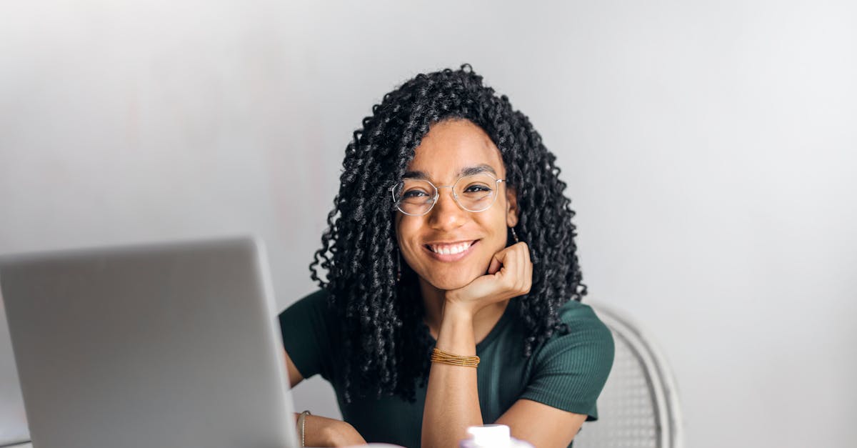 découvrez le monde du freelance : une opportunité pour travailler de manière autonome, choisir vos projets et profiter d'une flexibilité inégalée. apprenez comment débuter, trouver des clients et réussir dans cette carrière dynamique !