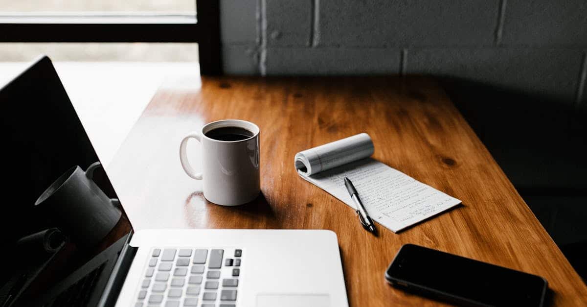 découvrez le monde du freelancing : un guide complet pour comprendre les avantages, les défis et les meilleures pratiques pour réussir en tant que travailleur indépendant.