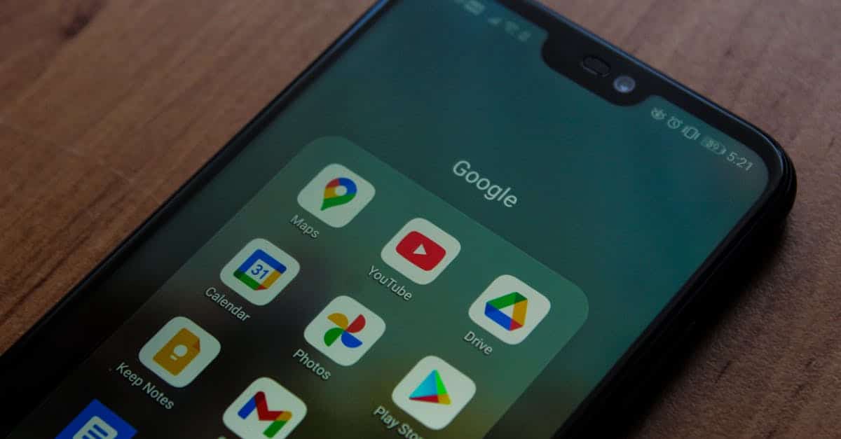 astuces incontournables pour maximiser votre efficacité sur Google Drive 1 découvrez google drive, le stockage en ligne intelligent qui vous permet de sauvegarder, partager et accéder à vos fichiers de n'importe où. avec ses fonctionnalités collaboratives et sa sécurité renforcée, optimisez votre productivité et gérez vos documents en toute simplicité.