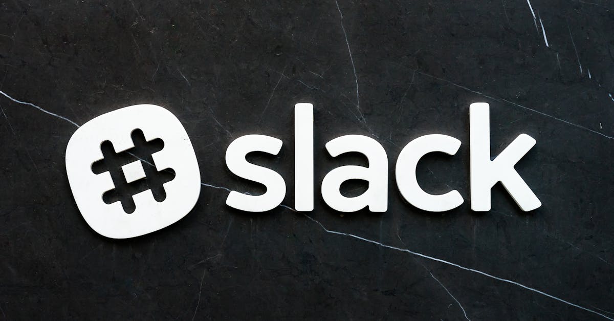 découvrez l'univers fascinant des hashtags ! apprenez comment ils peuvent booster votre visibilité sur les réseaux sociaux, augmenter votre portée et faciliter la découverte de contenus. explorez les meilleures pratiques pour utiliser les hashtags efficacement et engagez votre audience comme jamais auparavant.