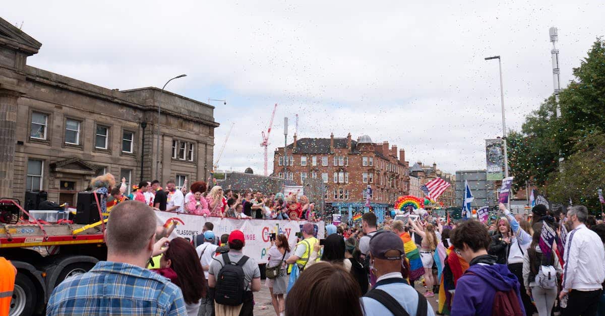 Utiliser les hashtags sur les réseaux sociaux : astuces pour maximiser votre impact 1 découvrez l'univers des hashtags : apprenez comment les utiliser efficacement pour augmenter votre visibilité sur les réseaux sociaux et engager votre audience. explorez des conseils pratiques et des stratégies pour optimiser votre contenu.