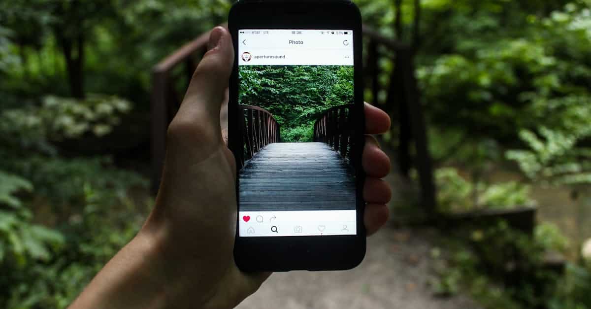 découvrez instagram, la plateforme de partage de photos et vidéos qui vous permet de rester connecté avec vos amis, de suivre vos artistes préférés et d'explorer des contenus inspirants. partagez votre créativité et plongez dans un monde visuel captivant.