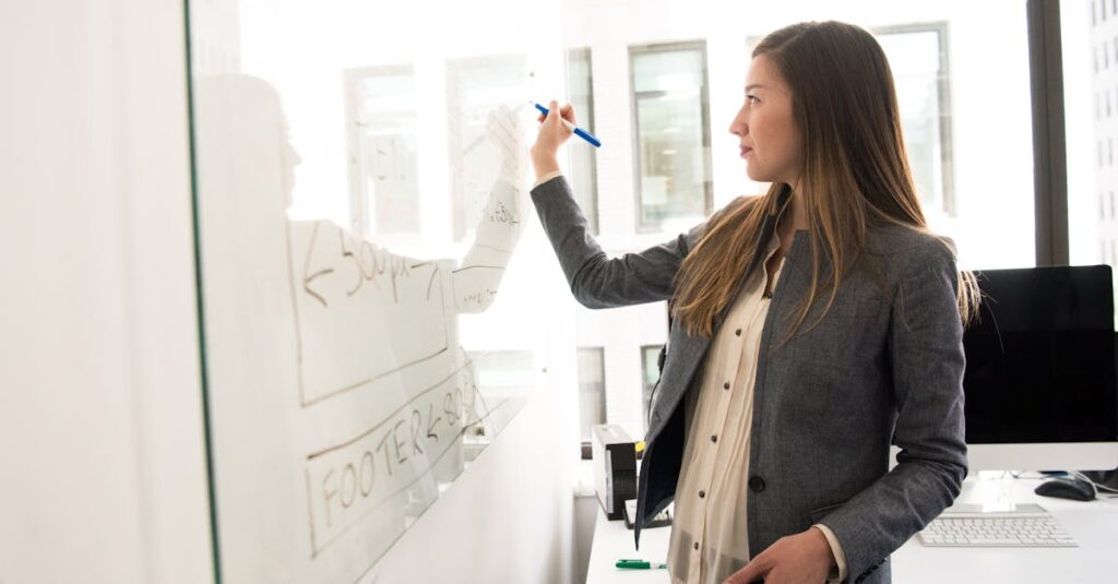 Top 10 des solutions intranet incontournables pour dynamiser votre entreprise 4 découvrez des solutions intranet innovantes pour améliorer la communication et la collaboration au sein de votre entreprise. optimisez votre flux de travail avec des outils sur mesure, sécurisés et adaptés à vos besoins spécifiques.