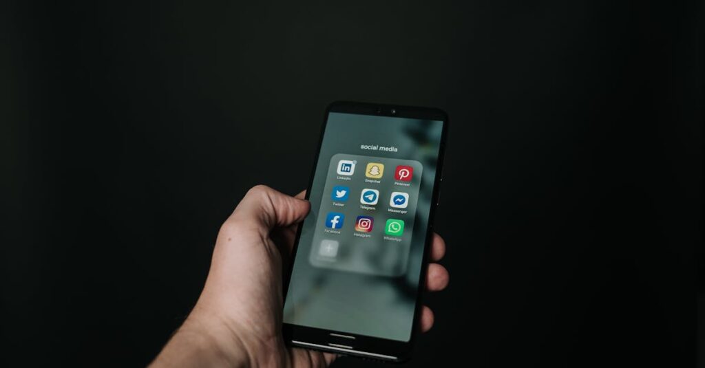 Cinq astuces pour maximiser l'impact de vos réactions sur LinkedIn 8 découvrez linkedin, le réseau social professionnel incontournable pour développer votre carrière, nouer des contacts, et partager vos expériences. rejoignez des millions de professionnels et boostez votre visibilité dans le monde du travail.