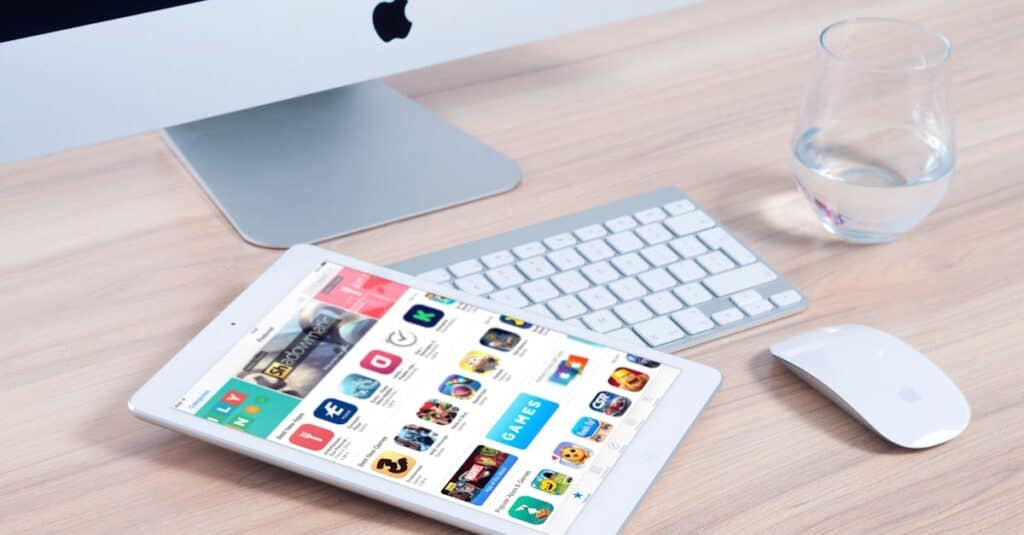 Cinq bénéfices clés d'une application mobile pour dynamiser votre entreprise 5 découvrez les avantages des applications mobiles : amélioration de l'expérience utilisateur, accessibilité accrue, fonctionnalités innovantes et fidélisation des clients. explorez comment ces outils numériques peuvent transformer votre quotidien et optimiser vos activités professionnelles.