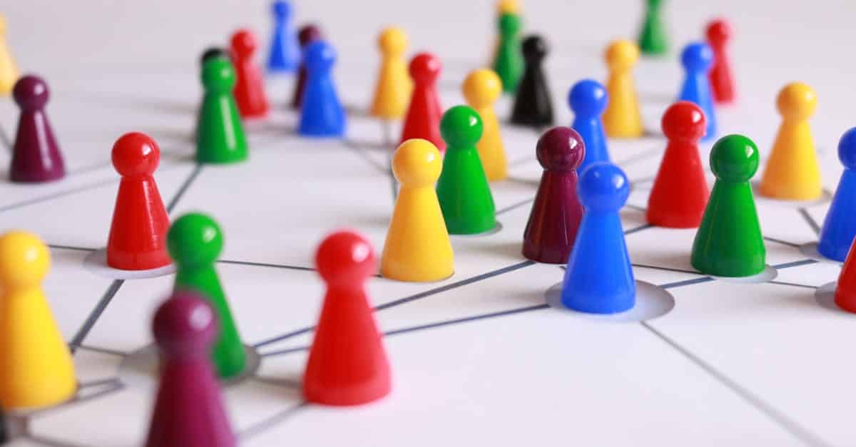 découvrez l'art du networking, essentiel pour développer votre réseau professionnel. apprenez des stratégies efficaces pour établir des connexions, échanger des idées et booster votre carrière. rejoignez notre guide complet pour améliorer vos compétences en networking.