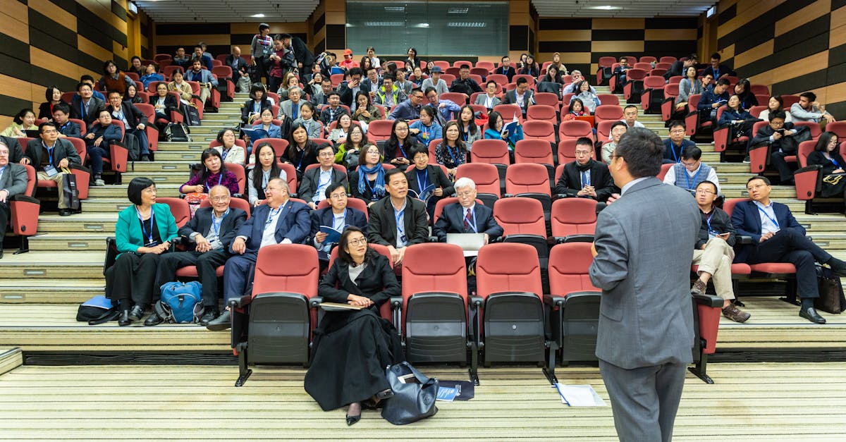 participez à notre séminaire captivant qui explore les dernières tendances et innovations dans votre domaine. rejoignez des experts et échangez des idées pour propulser votre carrière et élargir votre réseau professionnel.