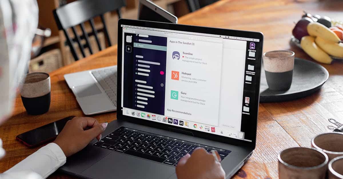 découvrez les meilleures alternatives à slack pour améliorer la communication et la collaboration au sein de votre équipe. explorez des plateformes innovantes et adaptées à vos besoins professionnels.