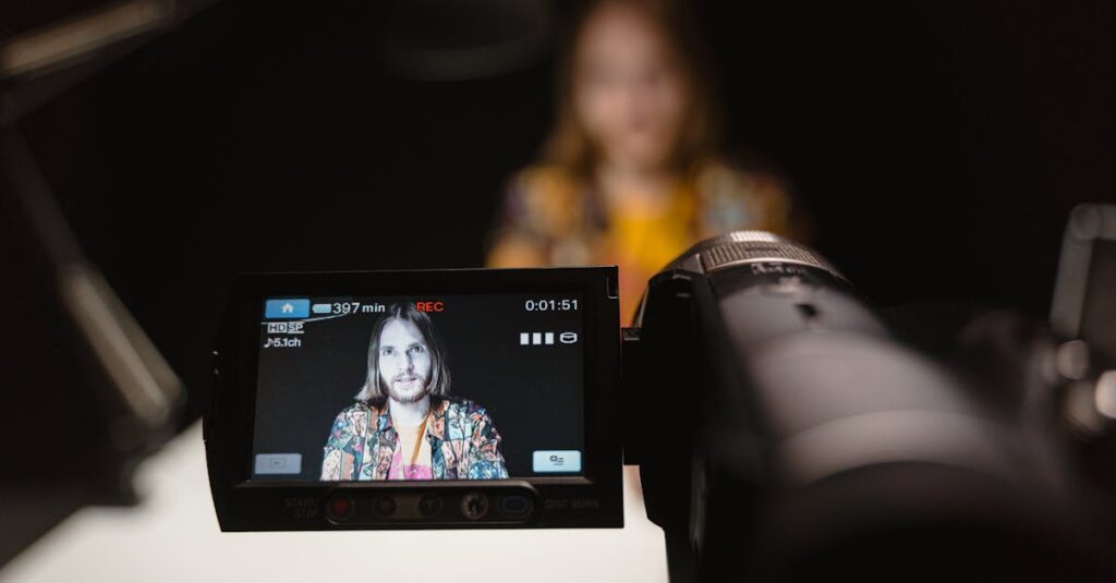 Guide pratique pour mener à bien une interview vidéo 4 découvrez notre vidéo interview captivante où des experts partagent leurs idées et expériences. plongez dans des discussions enrichissantes qui éclairent des sujets d'actualité et inspirent de nouvelles perspectives.