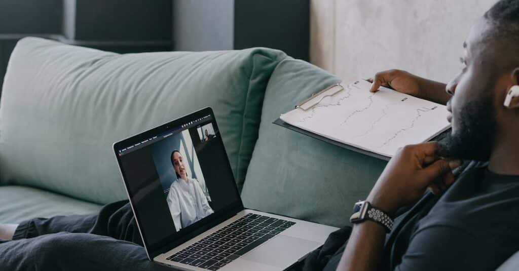 Exploration des particularités du marketing vidéo sur YouTube et Facebook 2 découvrez comment le video marketing peut transformer votre stratégie de communication. apprenez à créer des vidéos captivantes qui boostent l'engagement de votre audience et augmentent vos ventes. explorez les tendances et astuces essentielles pour réussir dans ce domaine en plein essor.