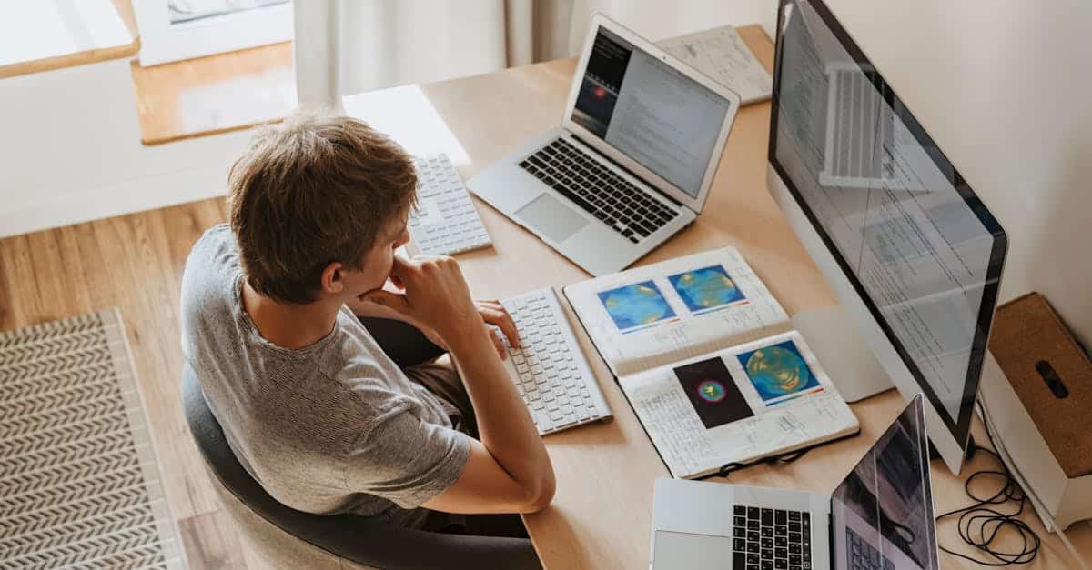 découvrez comment concevoir et réaliser un projet web captivant. ce guide complet vous accompagne à chaque étape, de la planification à la mise en ligne, en passant par le développement et l'optimisation. transformez vos idées en un site web performant et attrayant.
